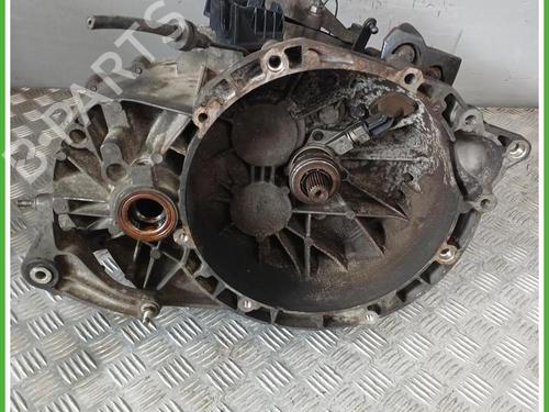 Used Gearbox Gearbox VOLVO V50 (545) 2.0 D (136 hp) 40074467 40074467