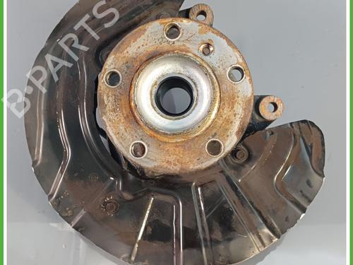 Used Left front steering knuckle BMW X3 (F25) xDrive 20 d (184 hp) 17804366
