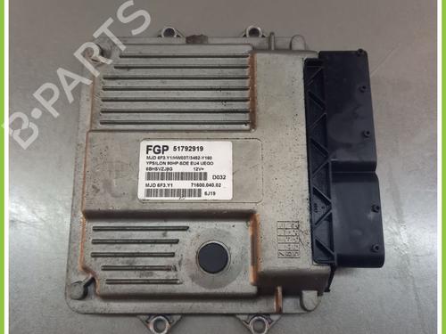 Computer motormanagement LANCIA YPSILON (843_) 1.3 D Multijet (843.AXE11, 843.AXE1A) (90 hp) 13319232