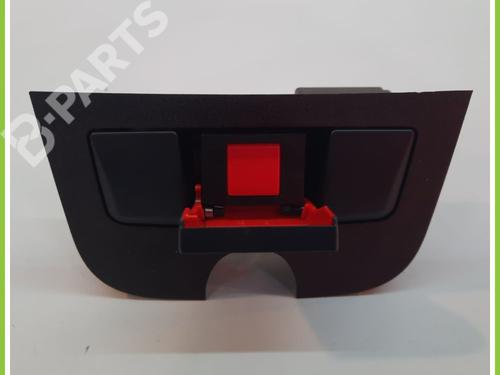 Switch MERCEDES-BENZ GLA-CLASS (X156) GLA 200 CDI / d (156.908) | BP11719909I30 