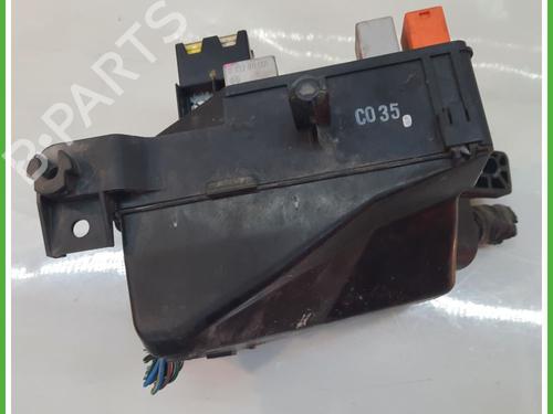 Fuse box TOYOTA YARIS (_P1_) 1.0 (SCP10_, SCP10R) | BP12436758E1 