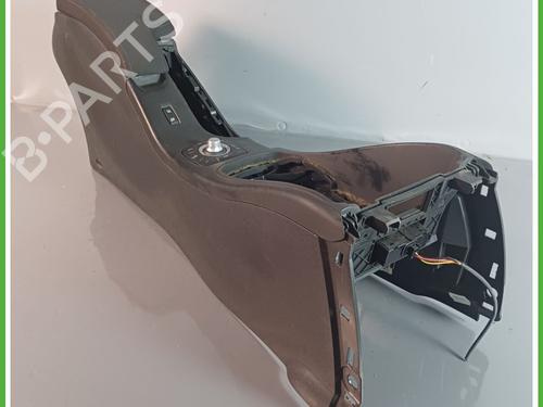 Armrest / Center console RENAULT MEGANE III Grandtour (KZ0/1) 1.5 dCi (KZ09, KZ0D, KZ1G, KZ29, KZ14, KZ1W, KZ10, KZ1F,... | BP17557281I20 