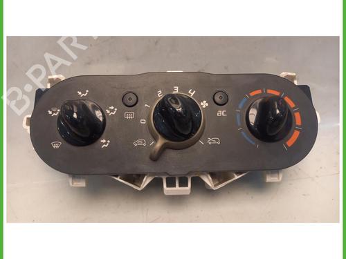 Used Climate control Climate control RENAULT TWINGO II (CN0_) 1.2 16V (CN04, CN0B) (75 hp) 40076002 40076002