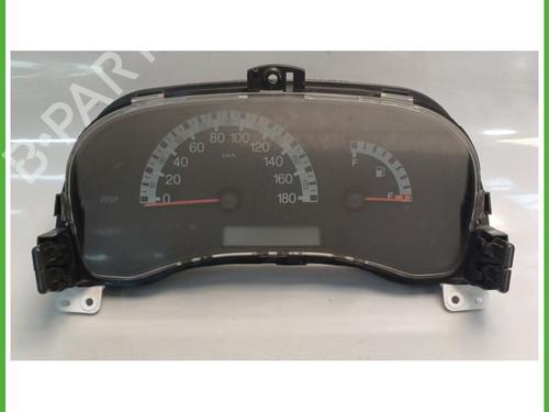 Used Instrument cluster FIAT PUNTO (188_) 1.2 60 (188.030, .050, .130, .150, .230, .250) (60 hp) 25252948