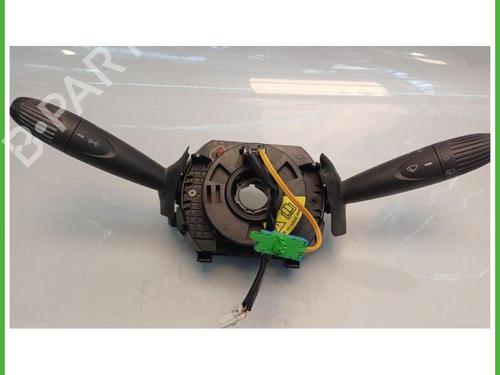 Used Switch Switch FIAT PUNTO (188_) 1.3 JTD 16V (70 hp) 40147899 40147899