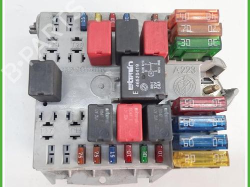 Used Fuse box Fuse box FIAT PANDA (141_) 1100 (54 hp) 40132039 40132039