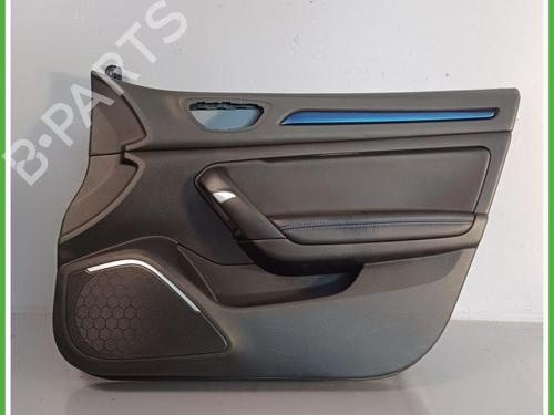 Used Front right panel Front right panel RENAULT MEGANE IV Hatchback (B9A/M/N_) 1.5 dCi 110 (B9A3) (110 hp) 40141843 40141843