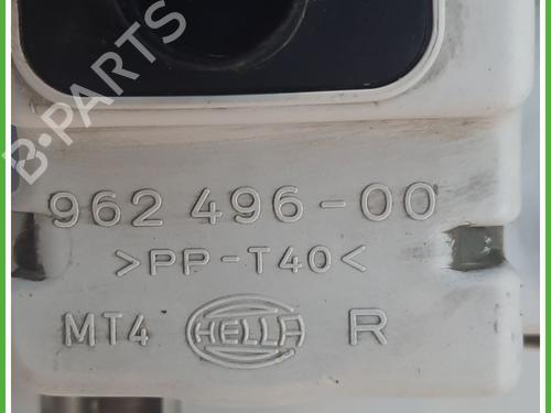 Right headlight VW POLO III (6N1) 60 1.4 | BP13612963C29 