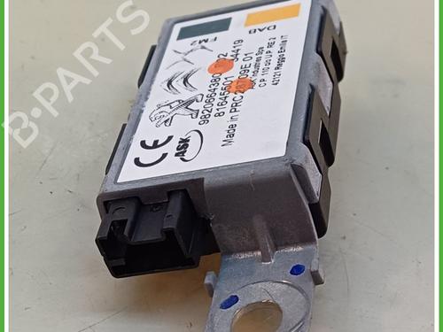 Radio PEUGEOT 2008 II (UD_, US_, UY_, UJ_, UR_, UC_) 1.2 PureTech 130 (USHNS, URHNS) | BP16204383E6 