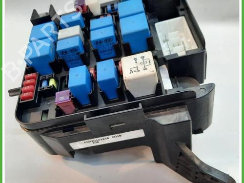 Fuse box HYUNDAI i30 Estate (FD) 1.6 CRDi | BP40134155E1 - Image 2