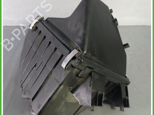 Używane Obudowa filtra powietrza AUDI A6 C5 Avant (4B5, 4B6) 2.5 TDI (155 hp) 30846890