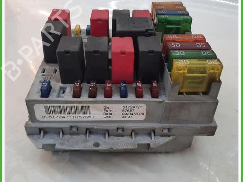 Fuse box LANCIA YPSILON (843_) 1.3 JTD (843.AXD11, 843.AXD1A) | BP40135229E1 - Image 3