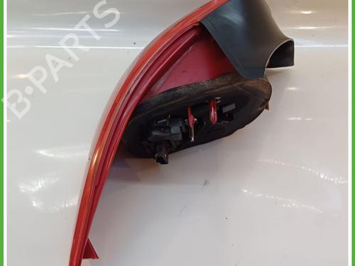 Left taillight PEUGEOT 206 Hatchback (2A/C) 1.4 HDi eco 70 | BP16742585C34 