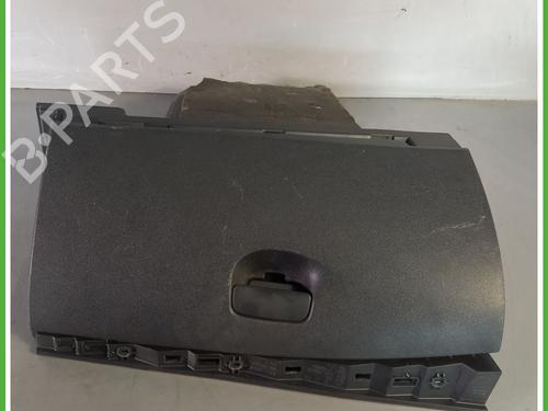 Handskerum RENAULT MEGANE III Hatchback (BZ0/1_, B3_) 1.5 dCi (BZ09, BZ0D, BZ1W, BZ29, BZ14) (110 hp) 31286518