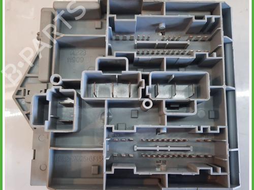Fuse box LANCIA MUSA (350_) 1.3 D Multijet (350.AXB11, 350.AXB1A) | BP15357515E1 
