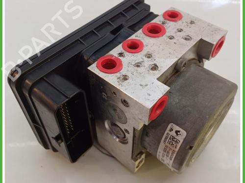 abs-pump-renault-megane-iv-hatchback-b9amn_-2015-40141764 main image
