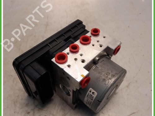 Used ABS pump ABS pump DACIA DOKKER Box Body/MPV 1.5 dCi 75 / Blue dCi 75 (FEJW, FEAH) (75 hp) 40072860 40072860