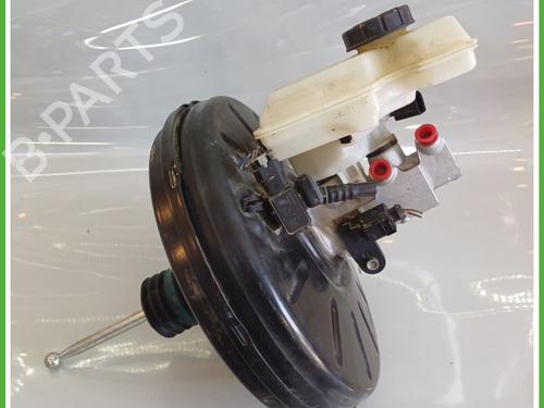 Used Servo brake SKODA OCTAVIA III Combi (5E5, 5E6) 1.5 TSI G-TEC (130 hp) 18972050