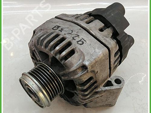 Used Alternator FIAT GRANDE PUNTO (199_) 1.3 D Multijet (199.AXD11, 199.AXD1A, 199.AXD1B,... (90 hp) 15547555