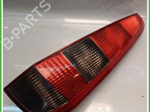 Used Right taillight FORD FIESTA V (JH_, JD_) 1.4 16V (80 hp) 21502302