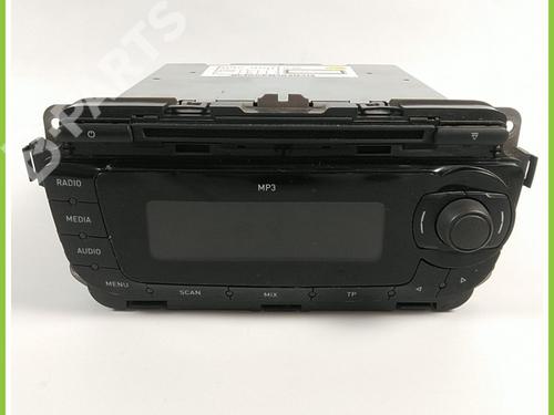 Used Radio SEAT IBIZA IV (6J5, 6P1) 1.4 (85 hp) 11368178