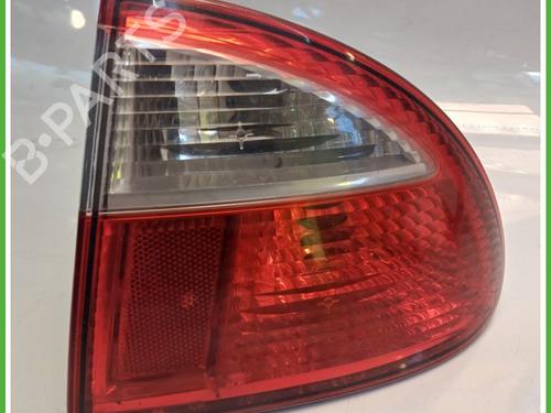 Højre baglygte SEAT LEON (1M1) 1.9 TDI (110 hp) 27731482