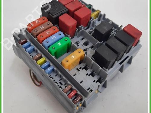 Fuse box RENAULT MEGANE II Saloon (LM0/1_) 1.5 dCi (LM1E) | BP40131781E1 - Image 4