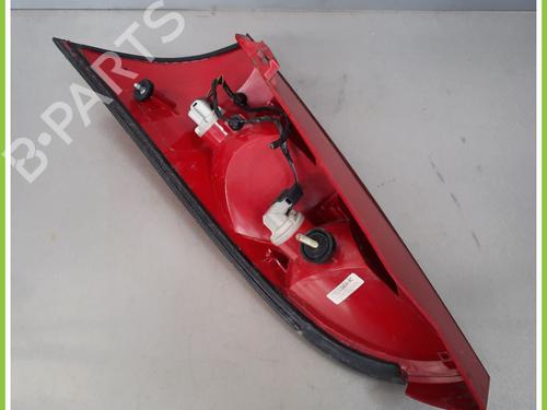 Højre baglygte FORD FOCUS I (DAW, DBW) 1.8 TDCi | BP13628983C35 