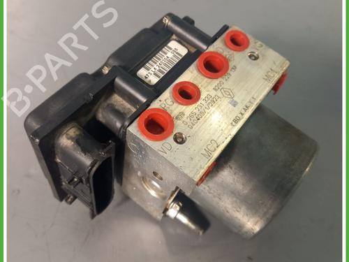 Used ABS pump RENAULT CLIO II (BB_, CB_) 1.2 (BB0A, BB0F, BB10, BB1K, BB28, BB2D, BB2H, CB0A,... (58 hp) 29935260