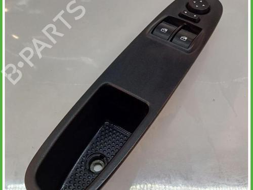 left-front-window-switch-lancia-ypsilon-312_-2011-40138794 main image