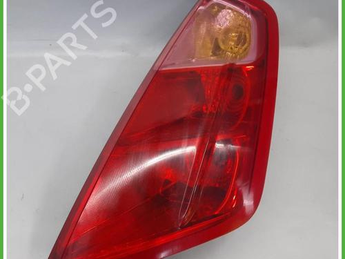 right-taillight-fiat-grande-punto-199_-2005-40132131 main image