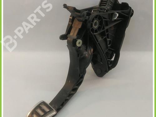 Used Pedal VW GOLF VII (5G1, BQ1, BE1, BE2) 1.6 TDI (110 hp) 12151057