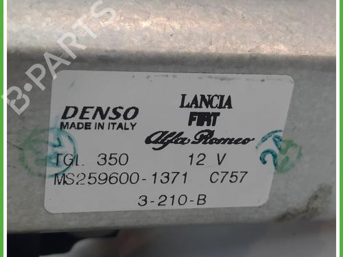 Rear wiper motor FIAT 500 (312_) 1.3 D Multijet (312AXE1A) | BP13363591M102 