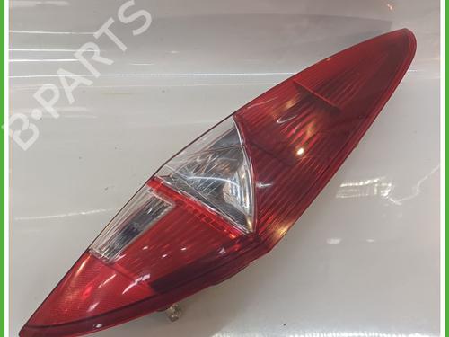 Used Right taillight FIAT PUNTO (188_) 1.2 60 (188.030, .050, .130, .150, .230, .250) (60 hp) 21115683