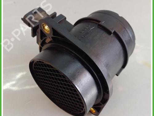 Used Mass air flow sensor Mass air flow sensor FIAT GRANDE PUNTO (199_) 1.3 D Multijet (75 hp) 40140875 40140875