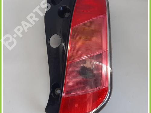 Used Right taillight LANCIA YPSILON (843_) 1.3 JTD (843.AXD11, 843.AXD1A) (70 hp) 11721169