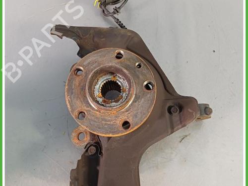 Used Left front steering knuckle Left front steering knuckle FIAT 500L (351_, 352_) 1.3 D Multijet (199LXY1A, 199LXY11) (84 hp) 40147058 40147058