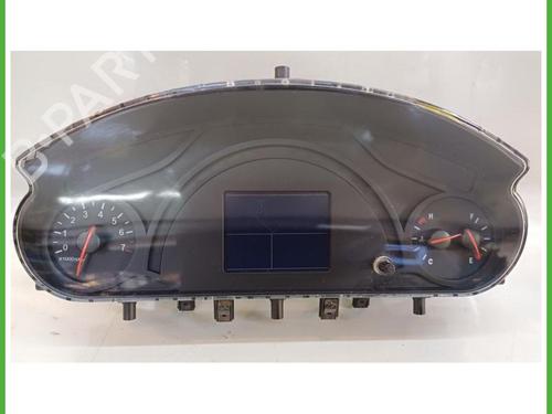 Used Instrument cluster Instrument cluster FIAT BRAVO I (182_) 1.9 JTD 105 (105 hp) 40136320 40136320