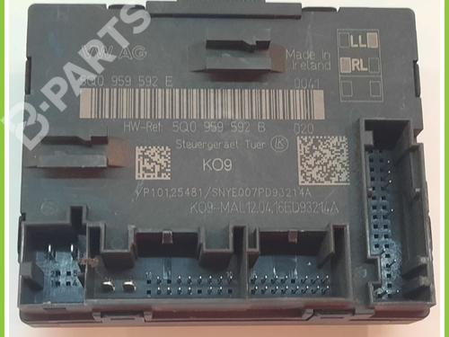 Used Control unit VW GOLF VII (5G1, BQ1, BE1, BE2) 1.6 TDI (110 hp) 11740632