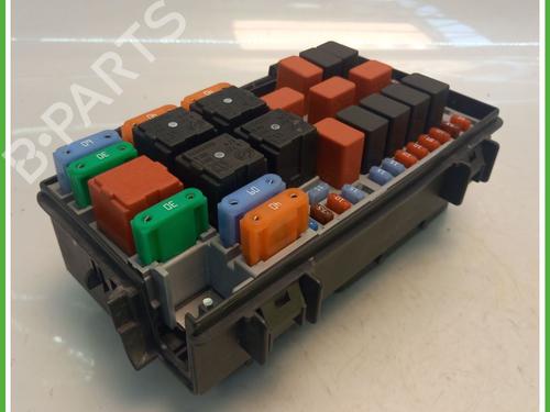 Fuse box FIAT GRANDE PUNTO (199_) 1.3 D Multijet (199.AXD11, 199.AXD1A, 199.AXD1B,... | BP29563852E1 