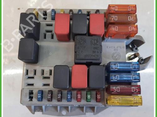 Used Fuse box Fuse box FIAT DOBLO Box Body/MPV (223_) 1.9 JTD (223ZXE1A) (100 hp) 40135617 40135617