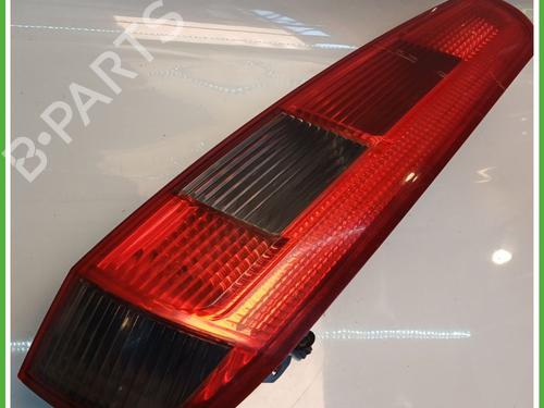 Used Right taillight FORD FIESTA V (JH_, JD_) 1.25 16V (75 hp) 27409531