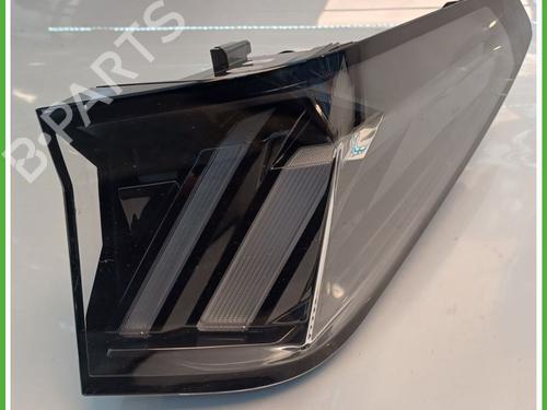 Used Right taillight PEUGEOT 3008 II SUV (MC_, MR_, MJ_, M4_) Hybrid 180 (M4DGLU) (179 hp) 26902324
