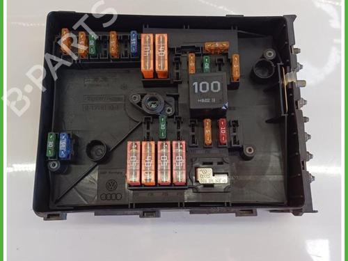 Used Fuse box Fuse box VW GOLF V (1K1) 1.9 TDI (105 hp) 40141031 40141031