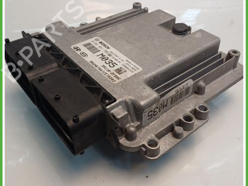 Engine control unit (ECU) KIA SORENTO III (UM) 2.2 CRDi | BP26688363M57 
