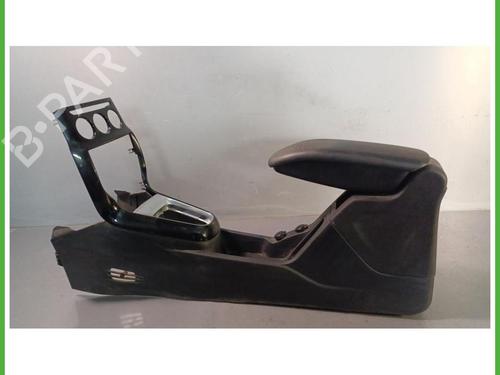Used Middle console Middle console CITROËN DS3 (SA_) 1.6 VTi 120 (120 hp) 40144234 40144234
