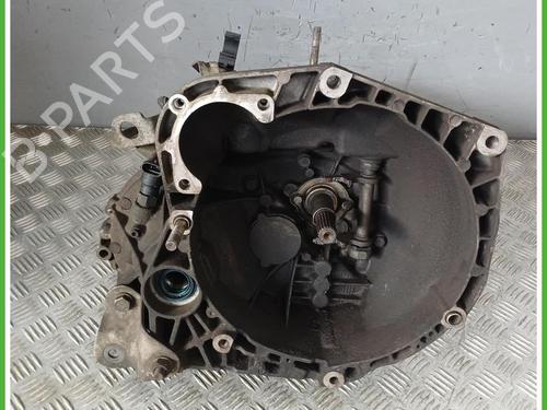 Used Gearbox Gearbox FIAT DOBLO MPV (119_, 223_) 1.9 JTD (105 hp) 40149336 40149336