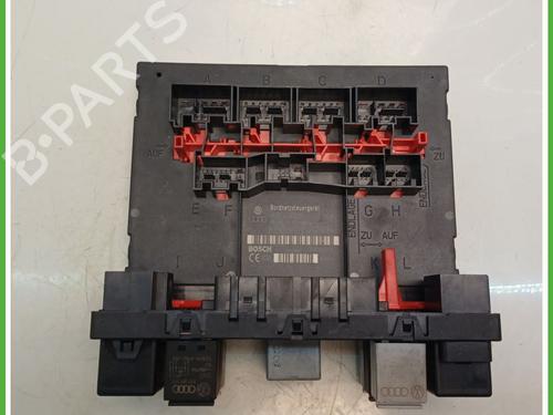 Zekeringkast AUDI A3 Sportback (8PA) 2.0 TDI 16V (140 hp) 31012989
