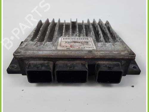 Engine control unit (ECU) RENAULT CLIO III (BR0/1, CR0/1) 1.5 dCi (BR17, CR17) | BP13385719M57