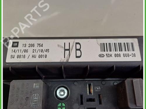 Fuse box OPEL ASTRA H Estate (A04) 1.7 CDTI (L35) | BP15621619E1 